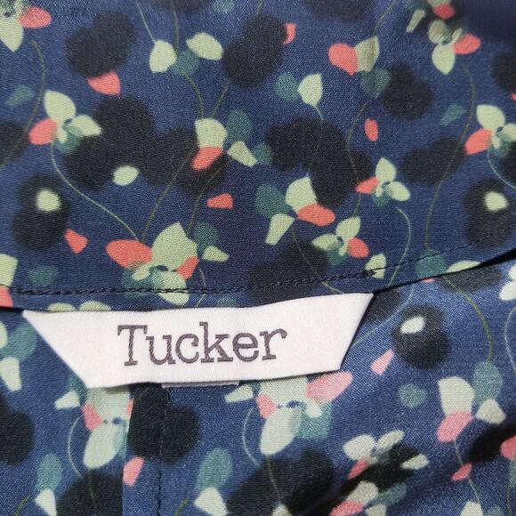 Tucker NYC 100% Silk Floral Print Dress - Picture 2 of 14